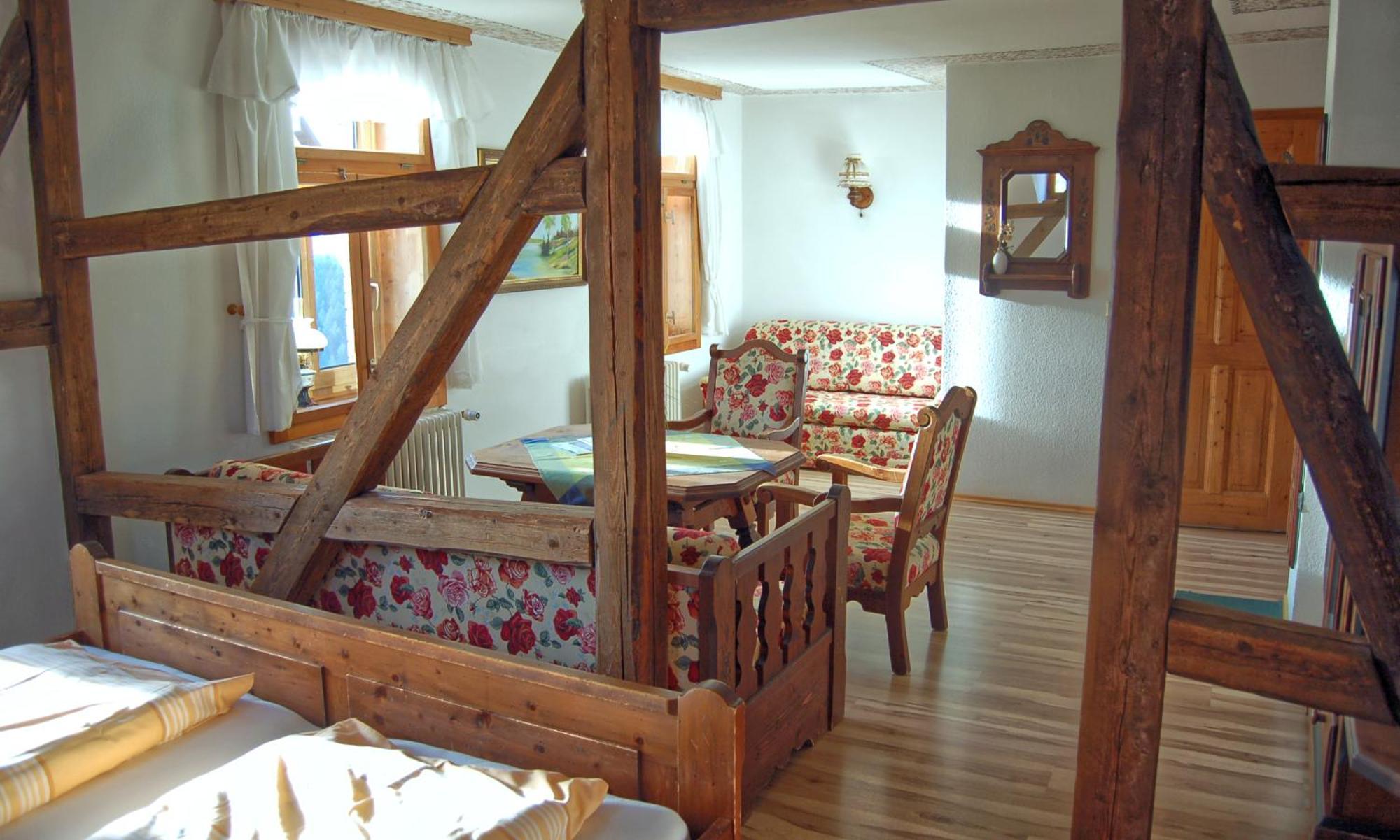 Berggasthaus & Pension Schoene Aussicht Klingenthal Quarto foto